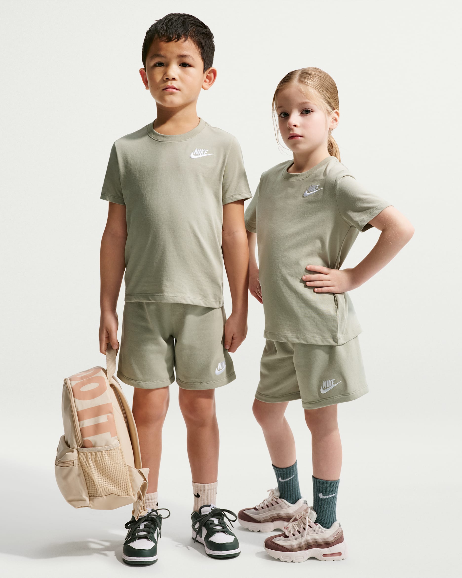 Nike Younger Kids' Club 2-Piece Knit Shorts Set. Nike SI